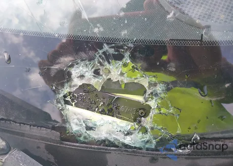 2010 Chrysler Sebring Touring z USA, uszkodzony, nr VIN 1C3CC4FB0AN236743